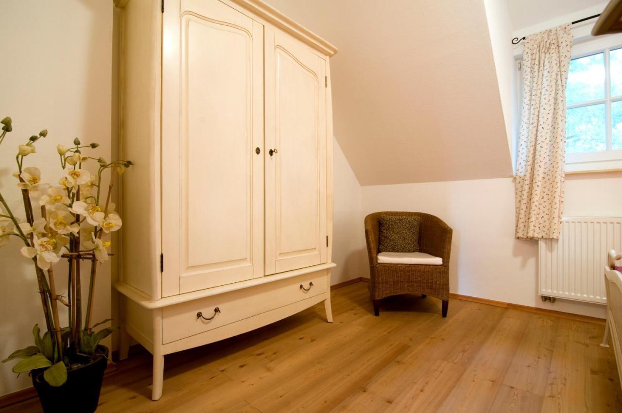 Ferienhaus Zander Mit Sauna Born Esterno foto