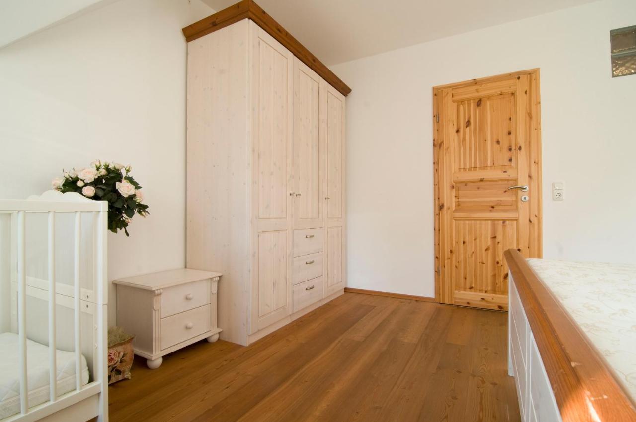 Ferienhaus Zander Mit Sauna Born Esterno foto